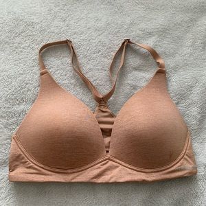 Adore me bra, size 32c